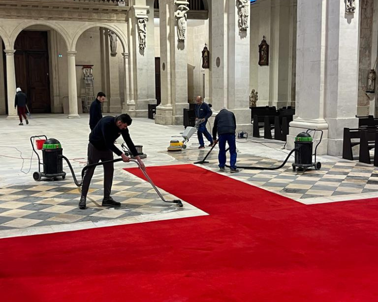 Remise en état complète après des travaux de réhabilitation à l'église Saint Martin à Bollène !